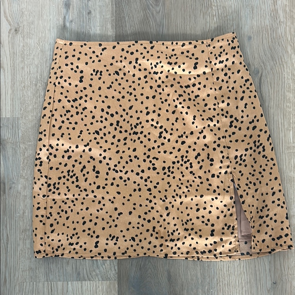 Storia Brown Tan Mini Pencil Skirt with Slit (Ruby and Jenna)